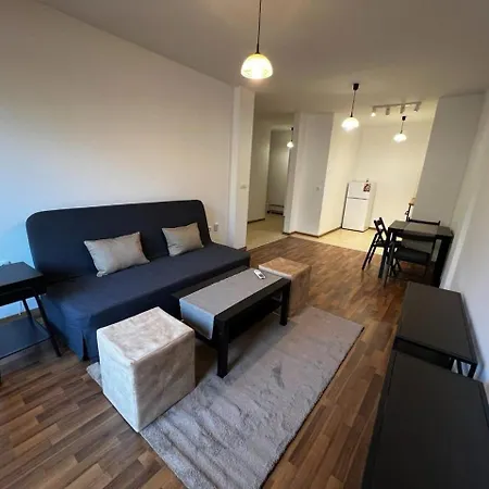 Mika Aparts Apartment *